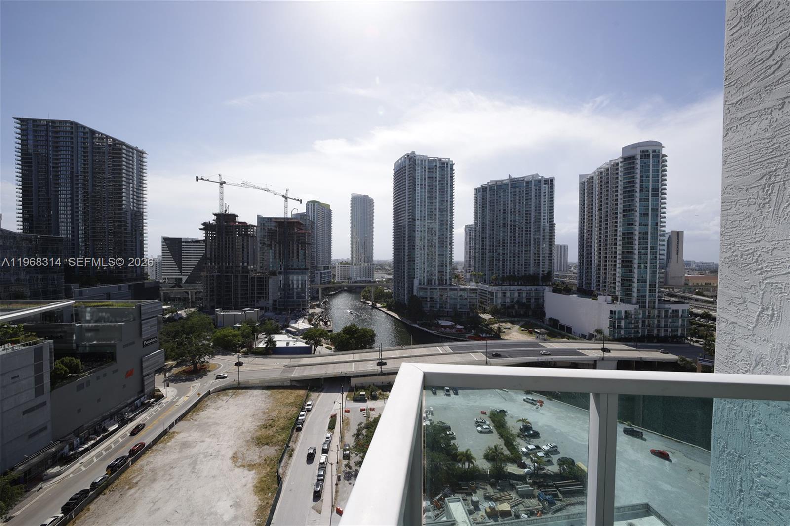 BRICKELL ON THE RIVER S T - Residential