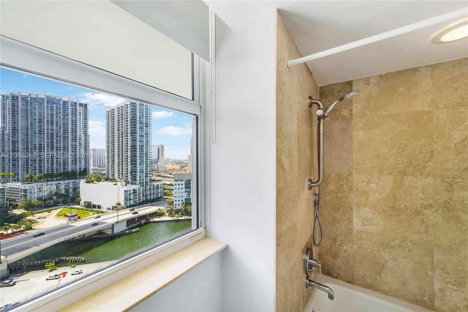 BRICKELL ON THE RIVER S T - Residential