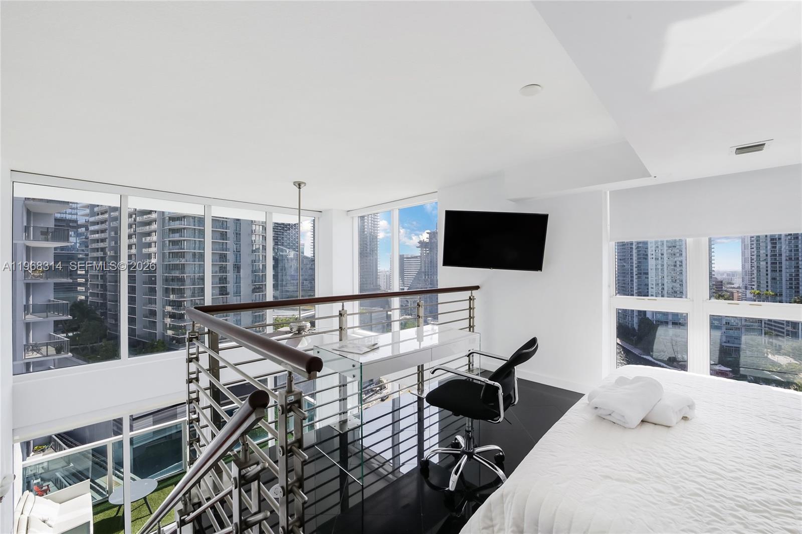 BRICKELL ON THE RIVER S T - Residential