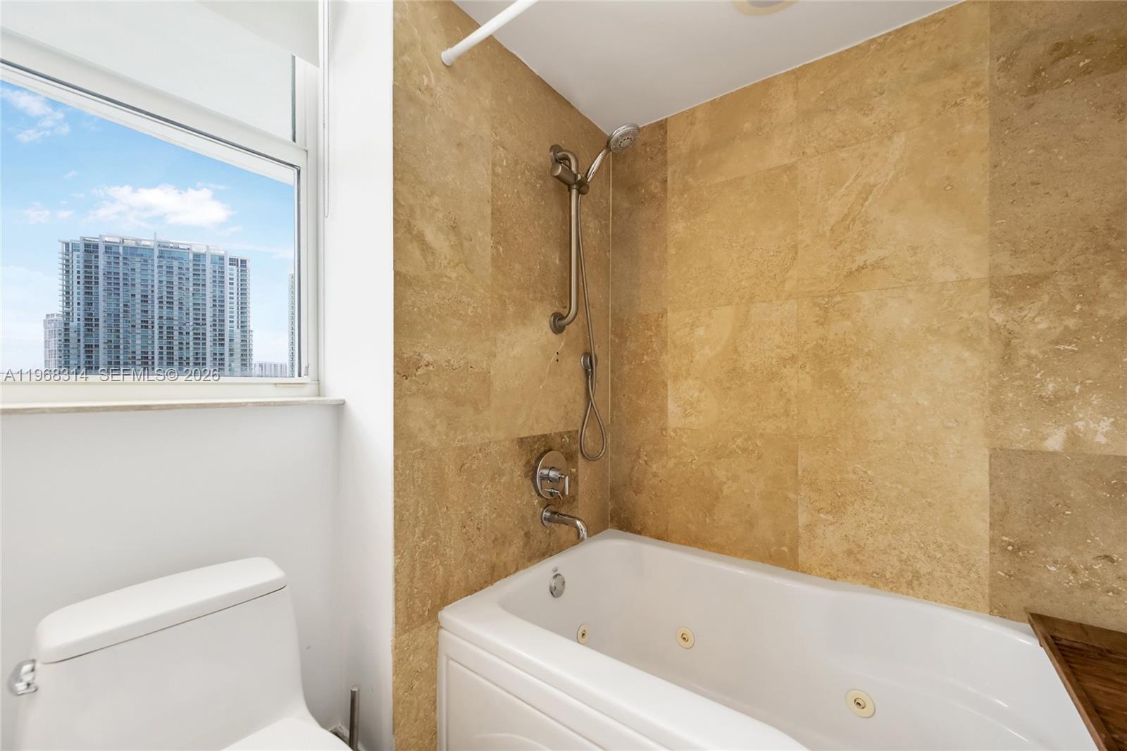 BRICKELL ON THE RIVER S T - Residential