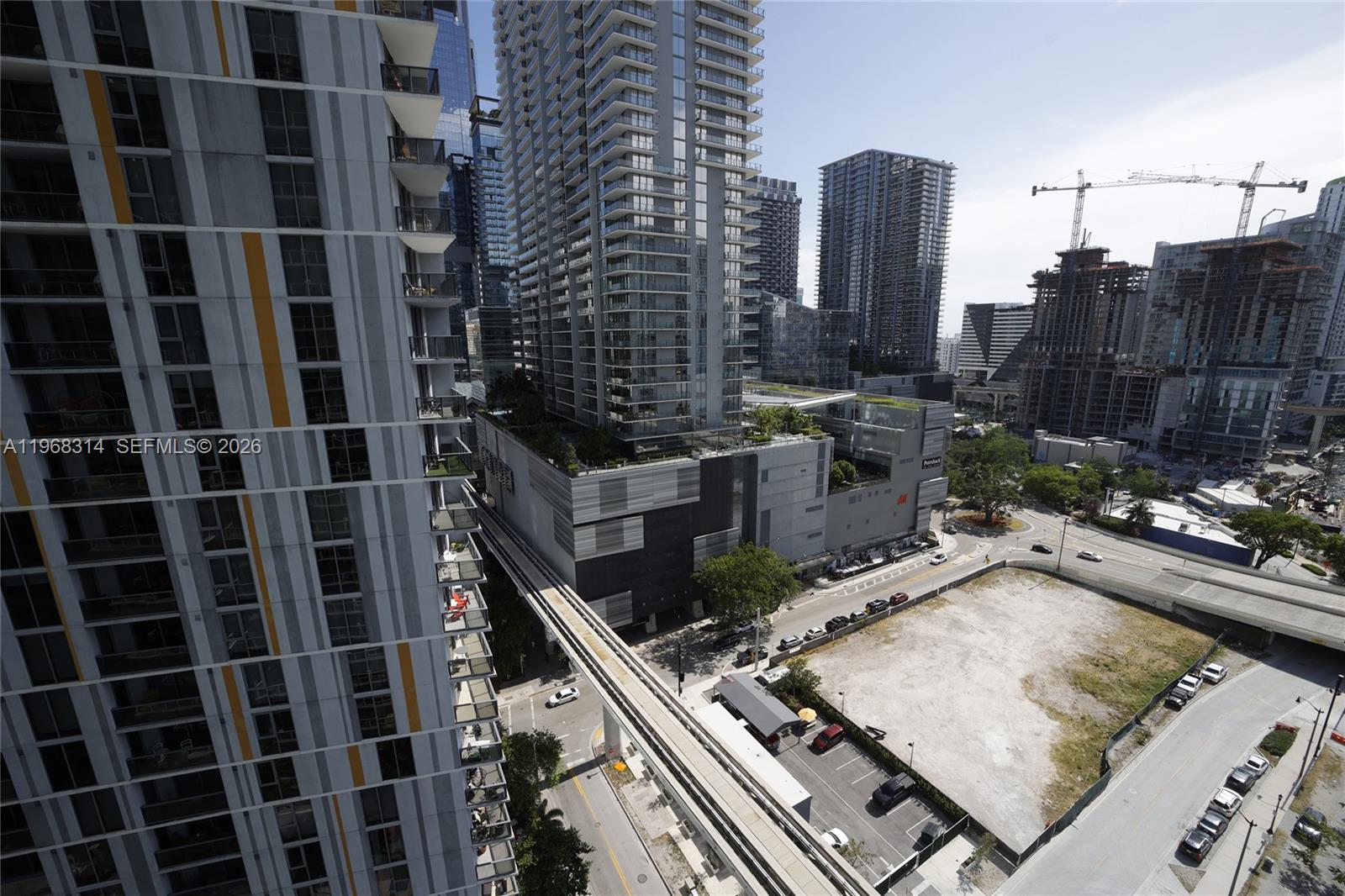 BRICKELL ON THE RIVER S T - Residential