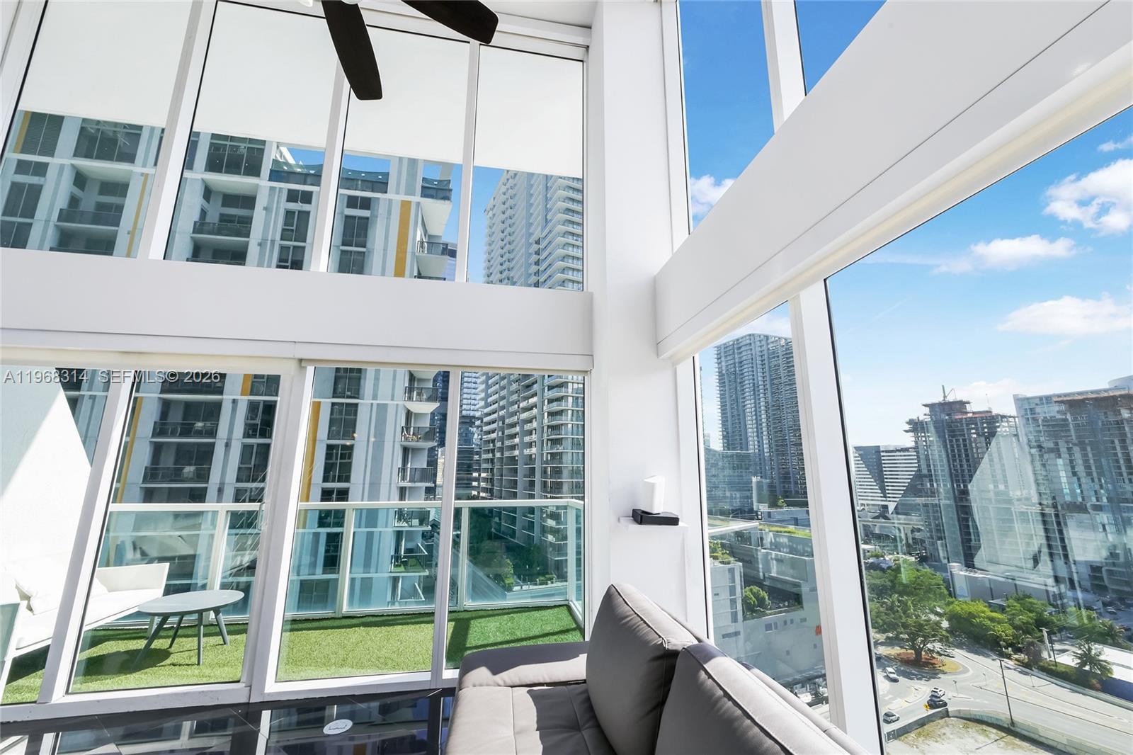 BRICKELL ON THE RIVER S T - Residential