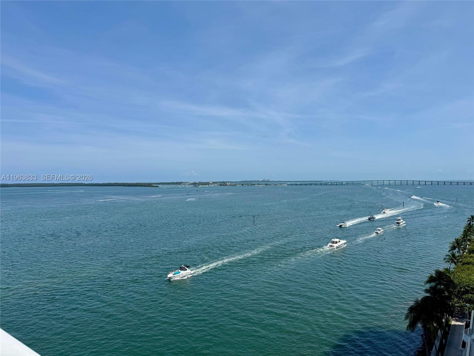 ISOLA CONDO - Residential