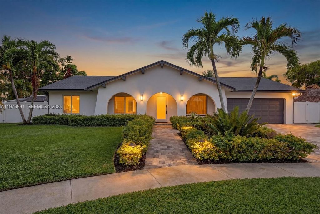 Photo of 8695 SW 51st Pl, Cooper City, FL 33328 (MLS # A11979841)