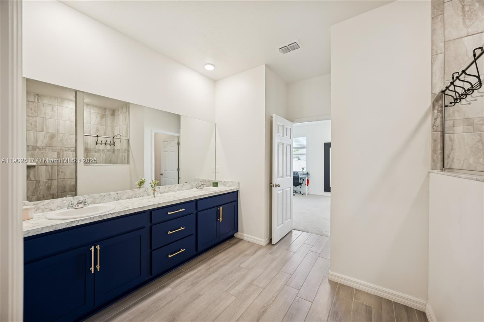 PORT ST LUCIE SECTION 17 - Residential