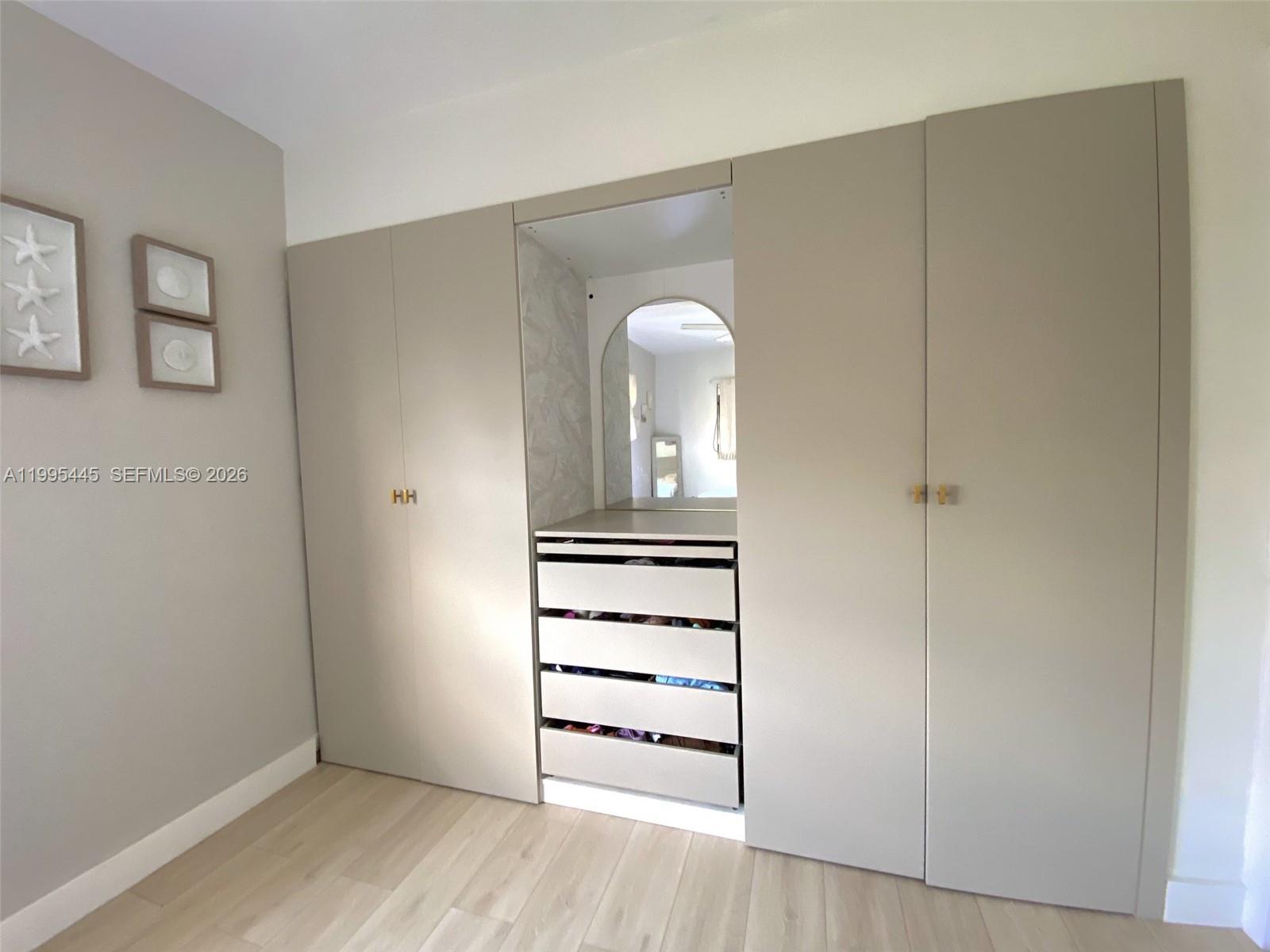 SOUTHERN ESTATES 14TH ADD - Residential