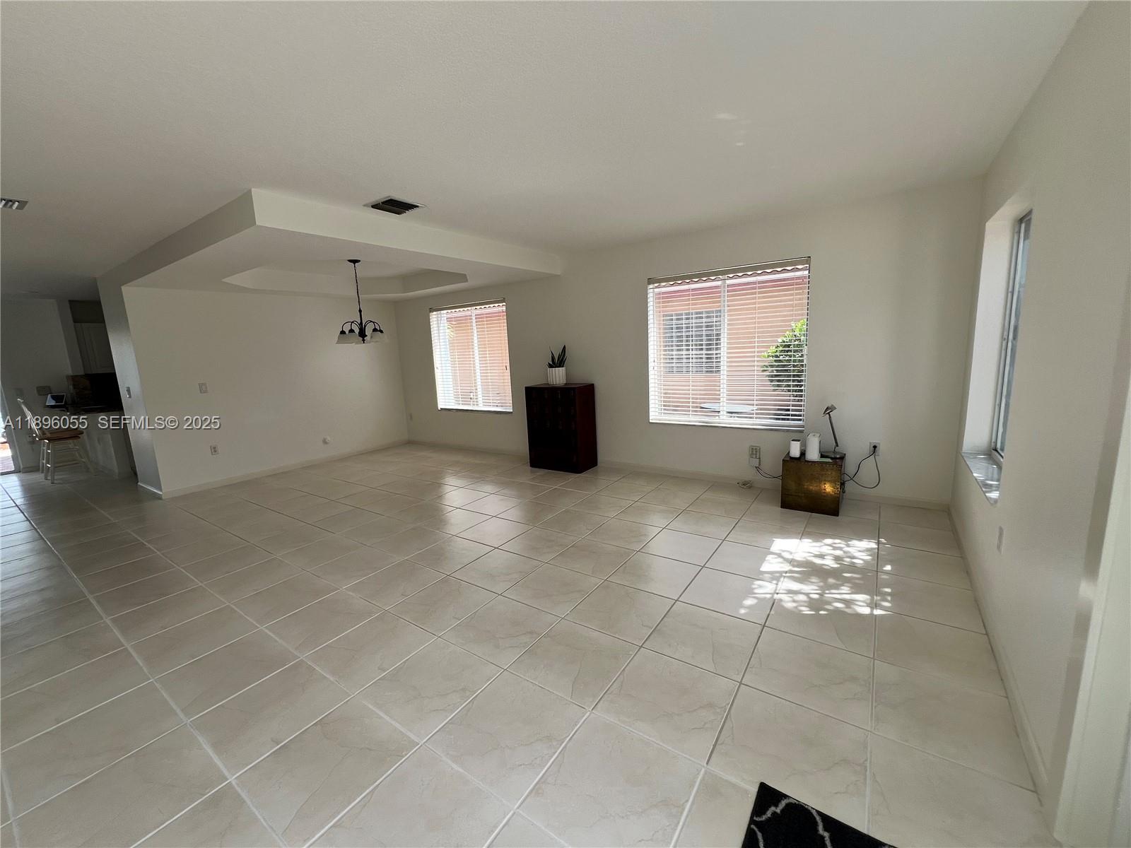 FOUR LAKES SEC 5 - Residential