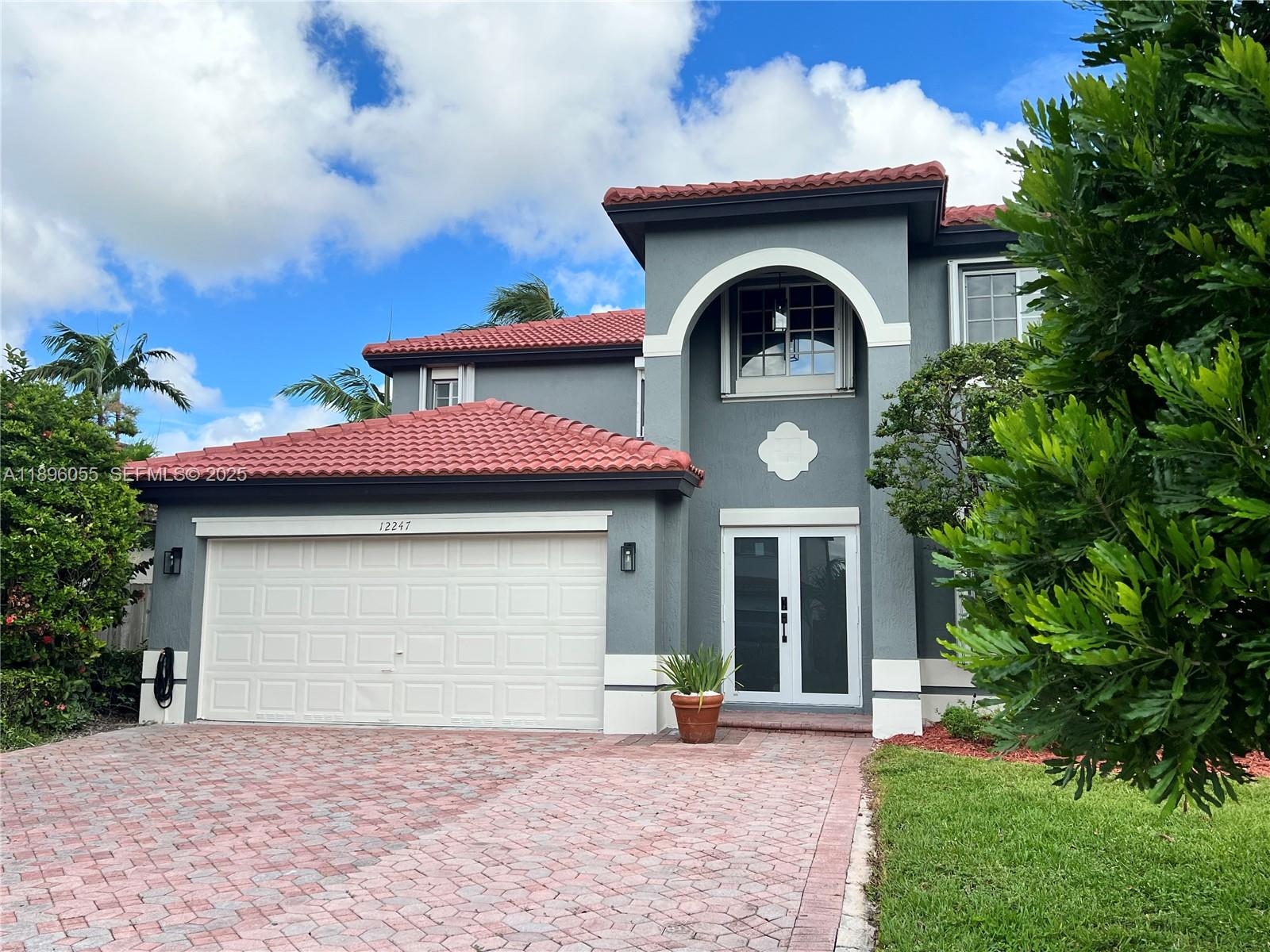 FOUR LAKES SEC 5 - Residential