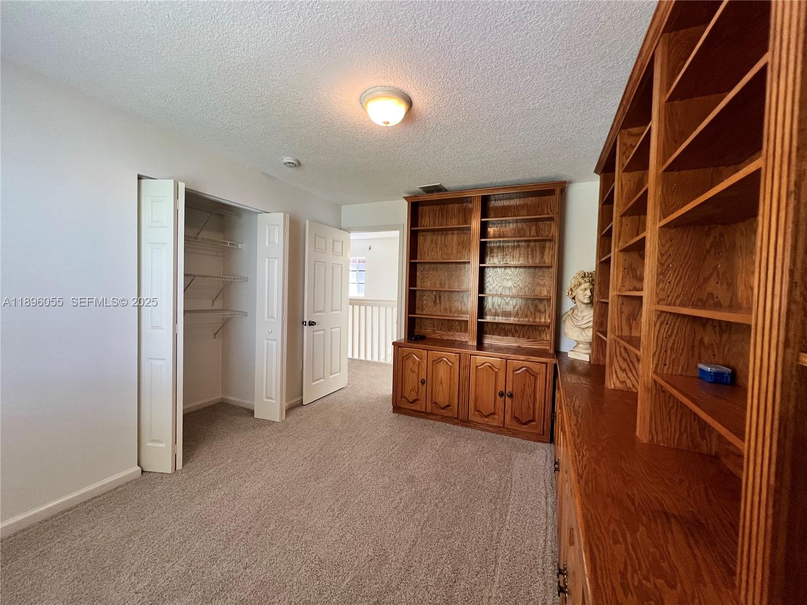 FOUR LAKES SEC 5 - Residential