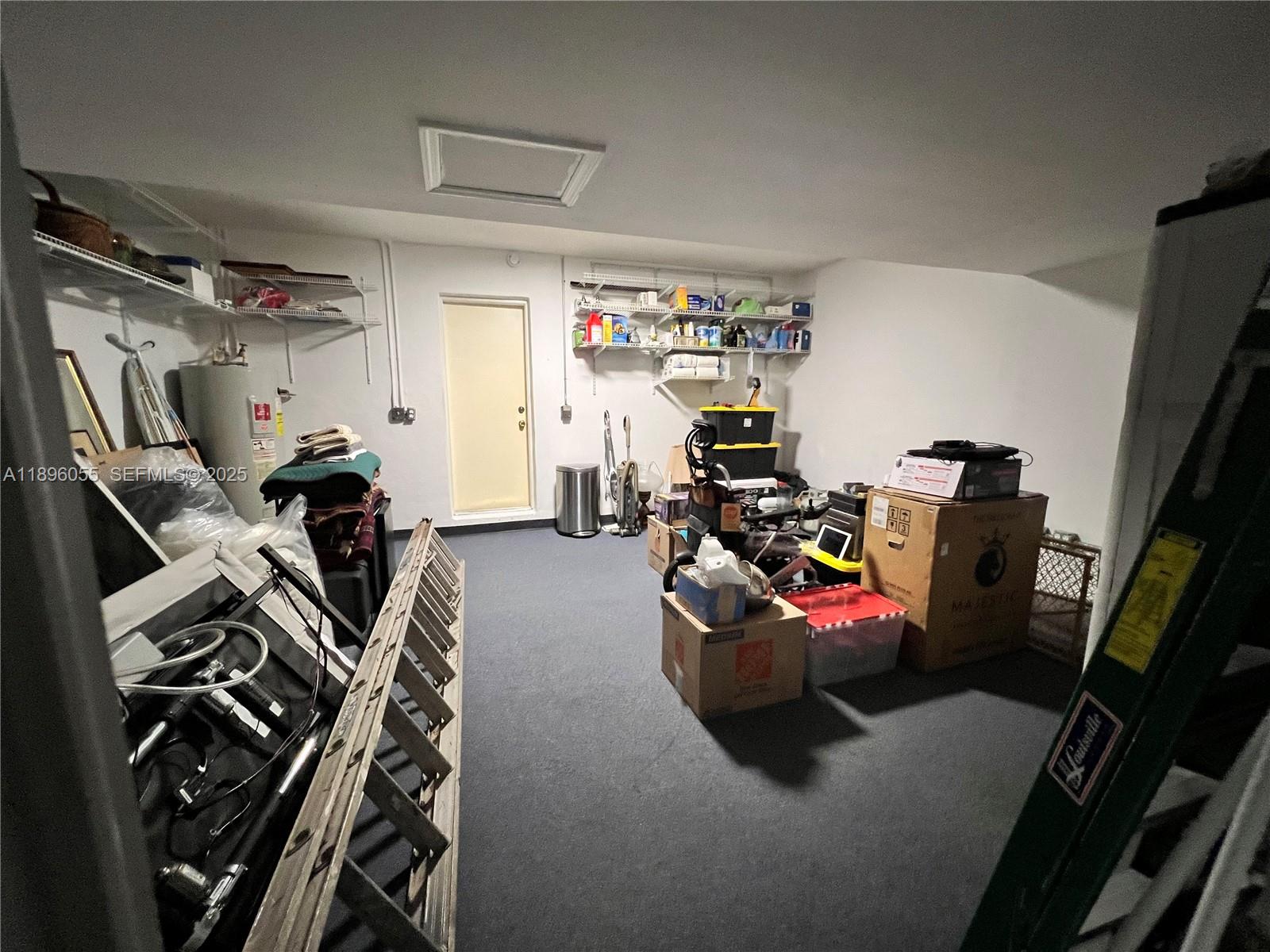 FOUR LAKES SEC 5 - Residential