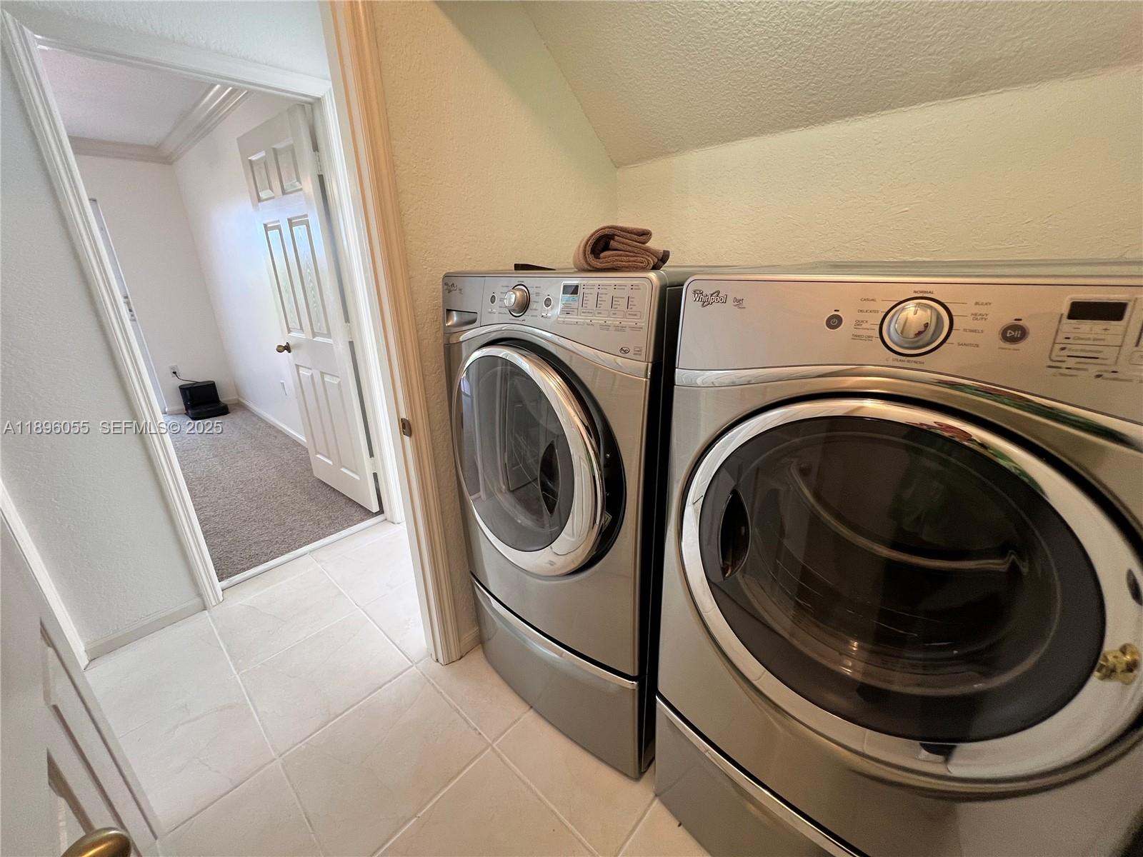 FOUR LAKES SEC 5 - Residential