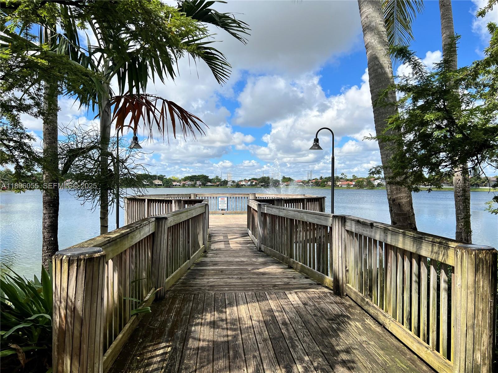 FOUR LAKES SEC 5 - Residential