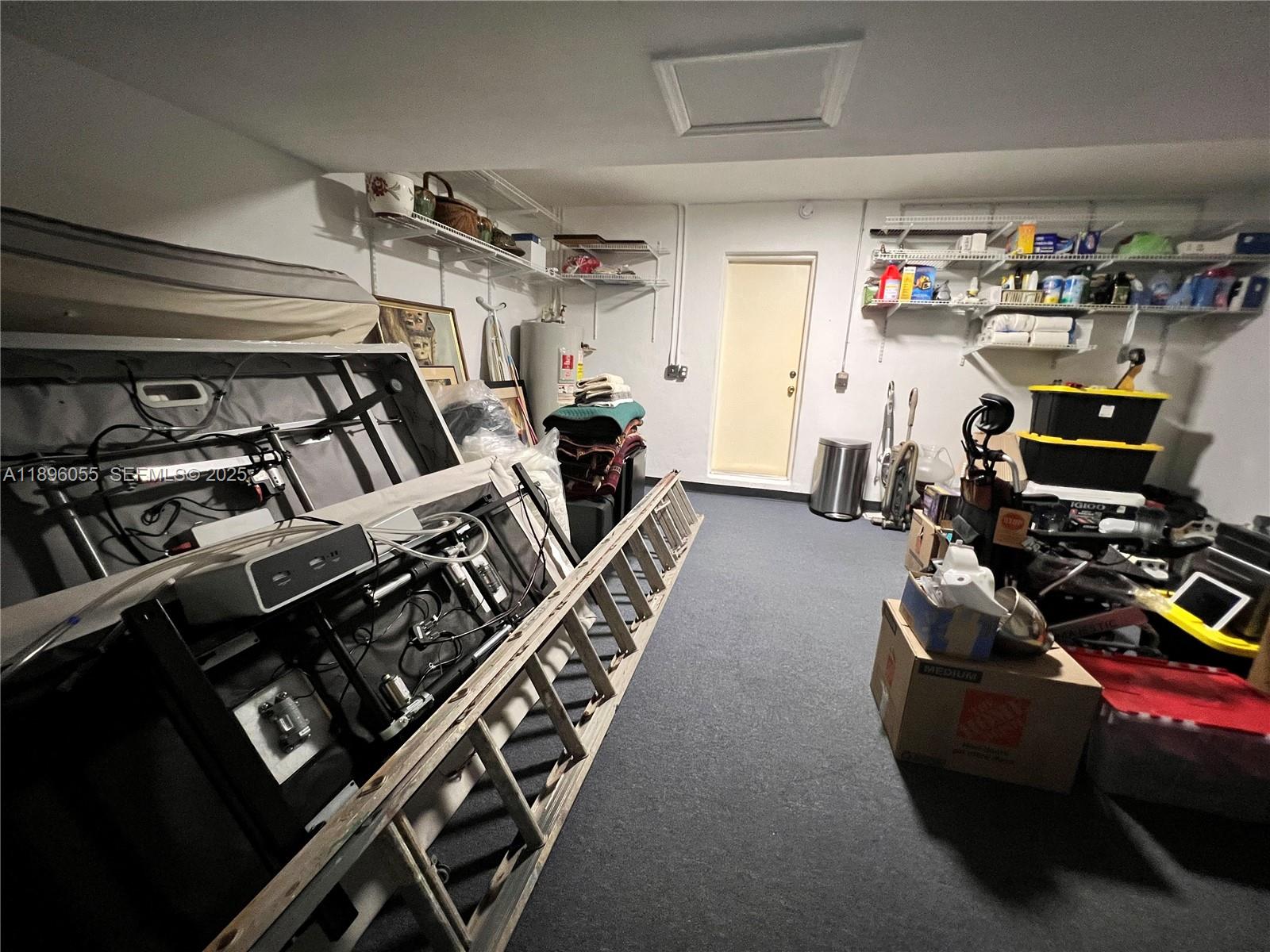 FOUR LAKES SEC 5 - Residential