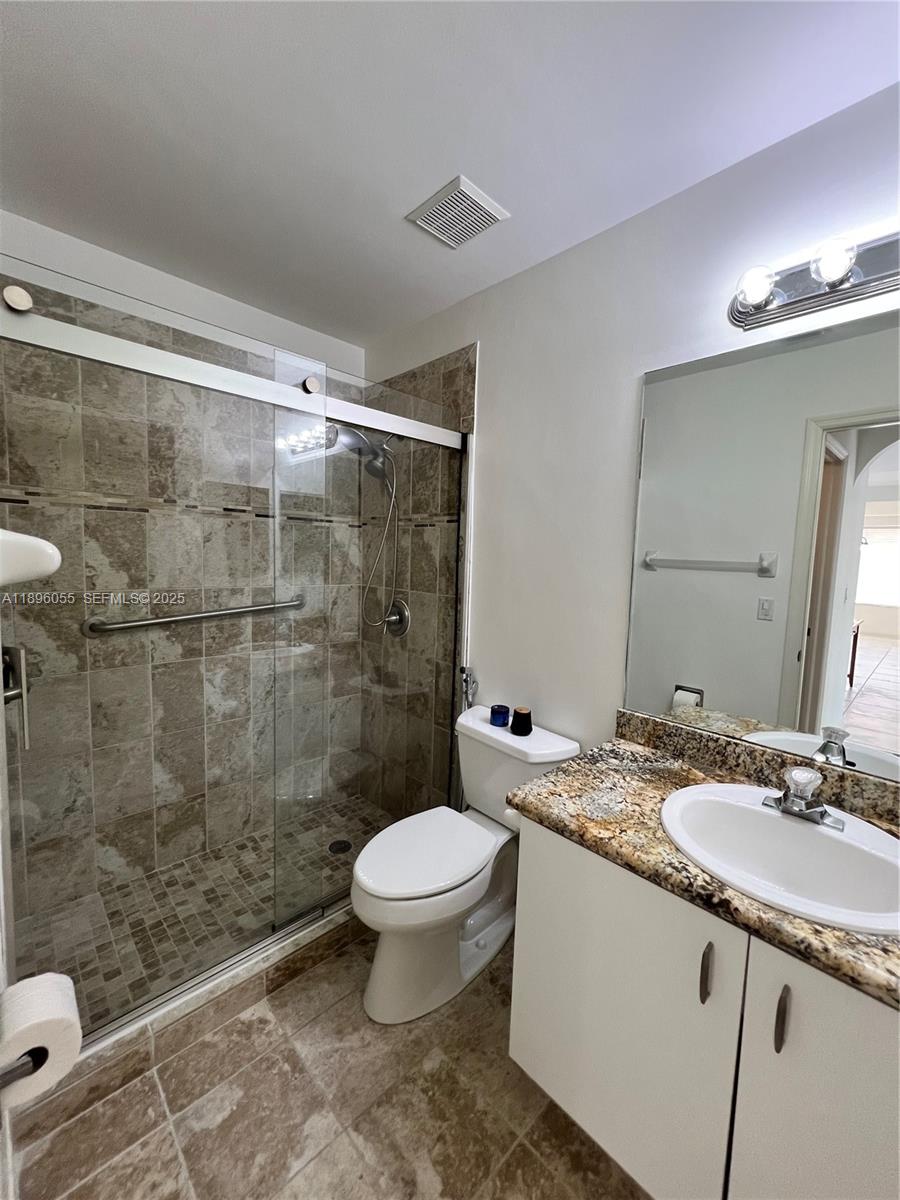 FOUR LAKES SEC 5 - Residential