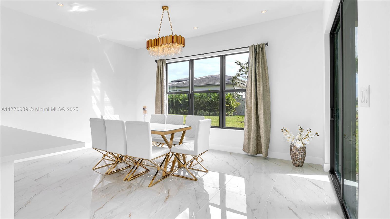BOCA RATON GOLF COURSE - Residential