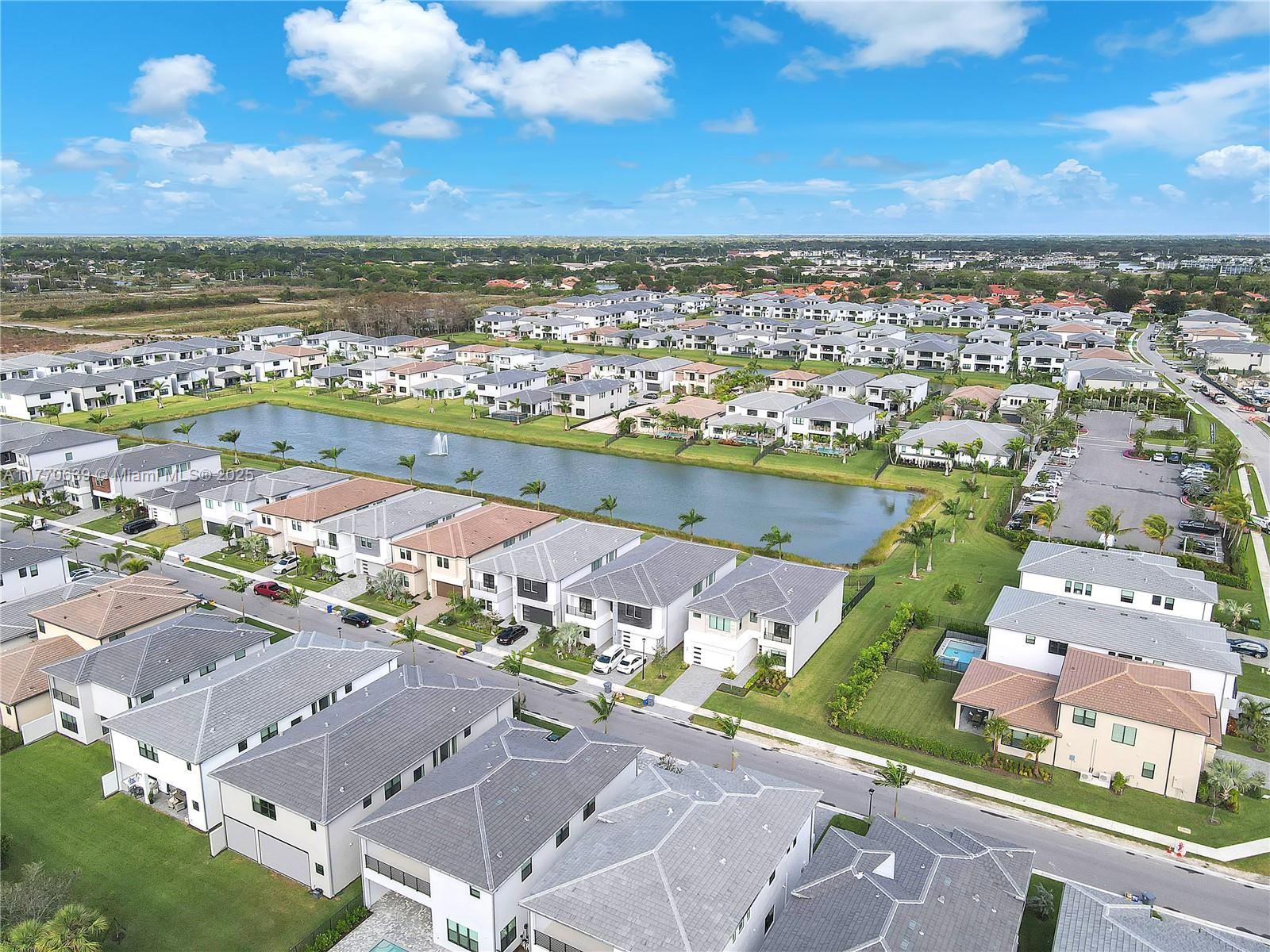 BOCA RATON GOLF COURSE - Residential
