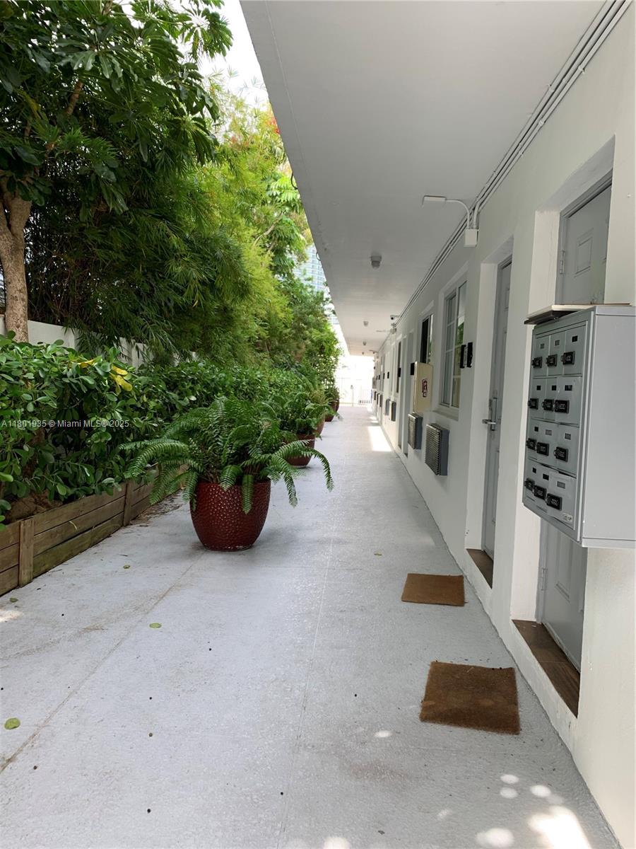 SAPPHIRE SOBE CONDO - Residential Lease