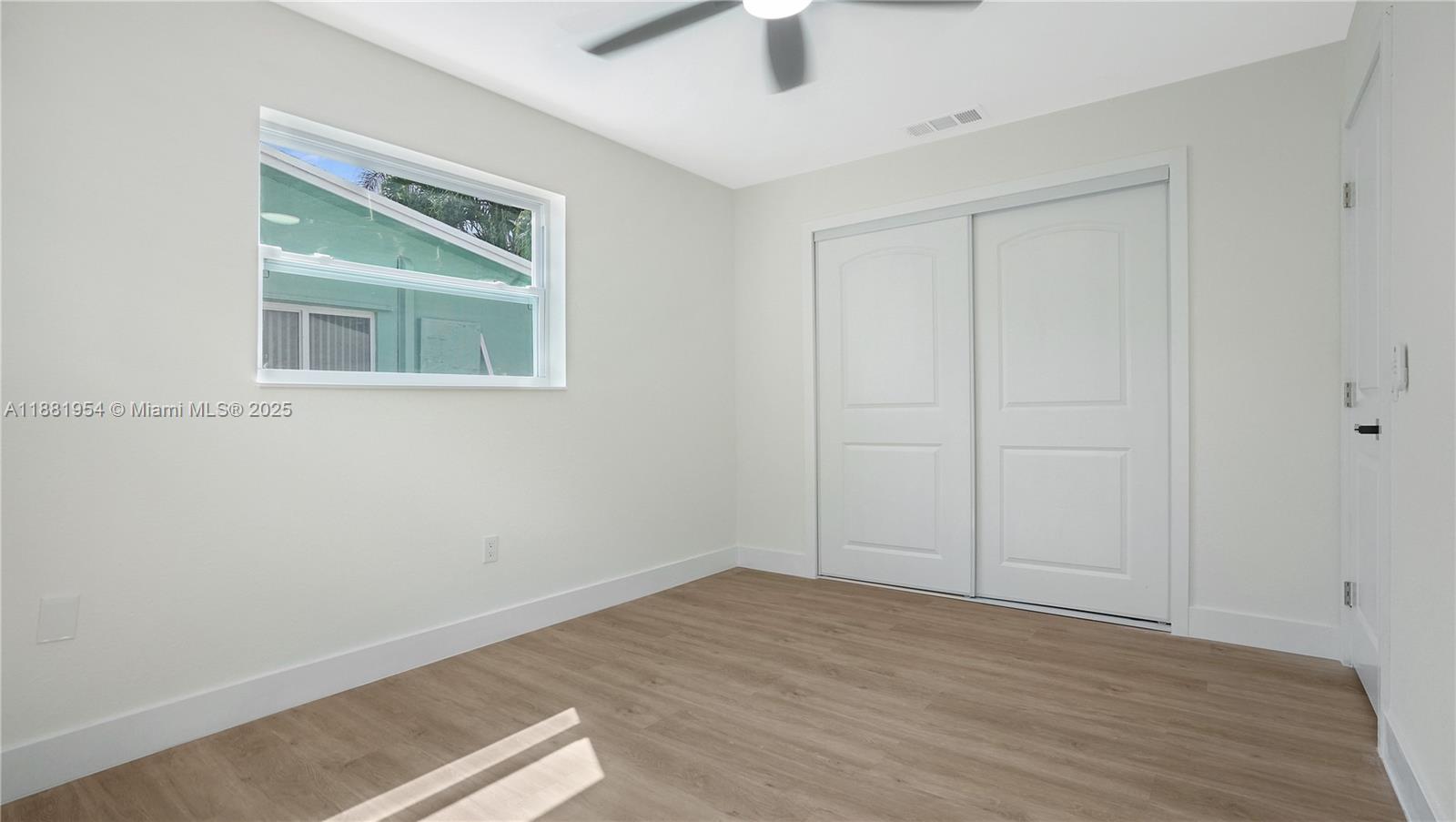 SUNRISE GOLF VILLAGE SEC - Residential