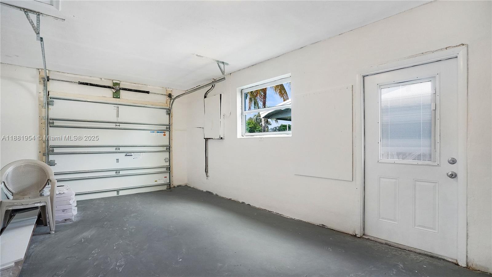 SUNRISE GOLF VILLAGE SEC - Residential