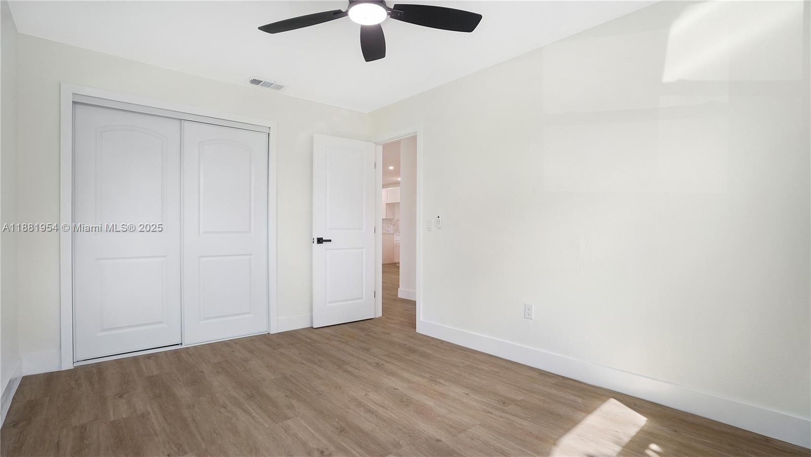 SUNRISE GOLF VILLAGE SEC - Residential