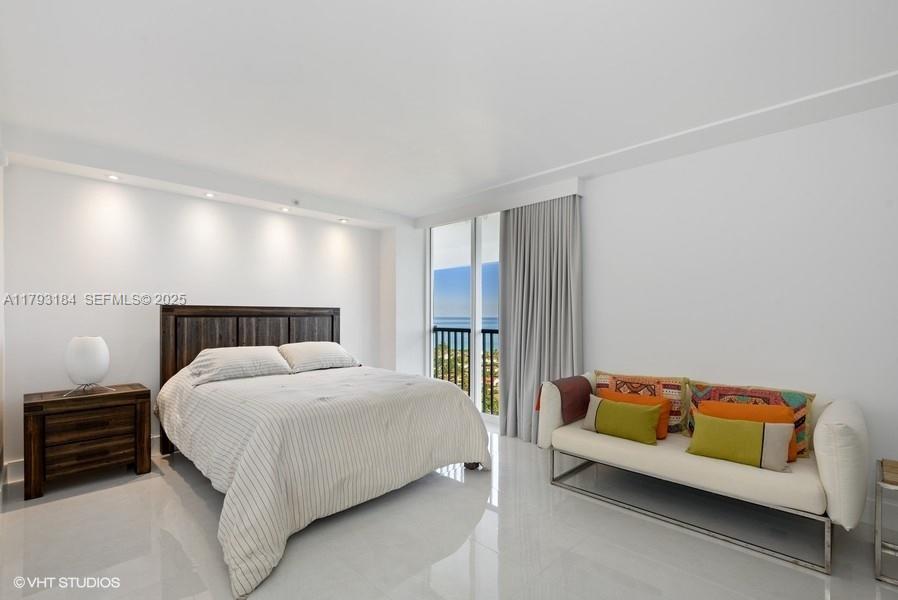 TURNBERRY ISLE CONDO - Residential