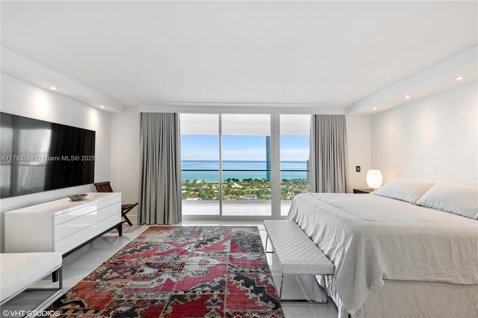 TURNBERRY ISLE CONDO - Residential