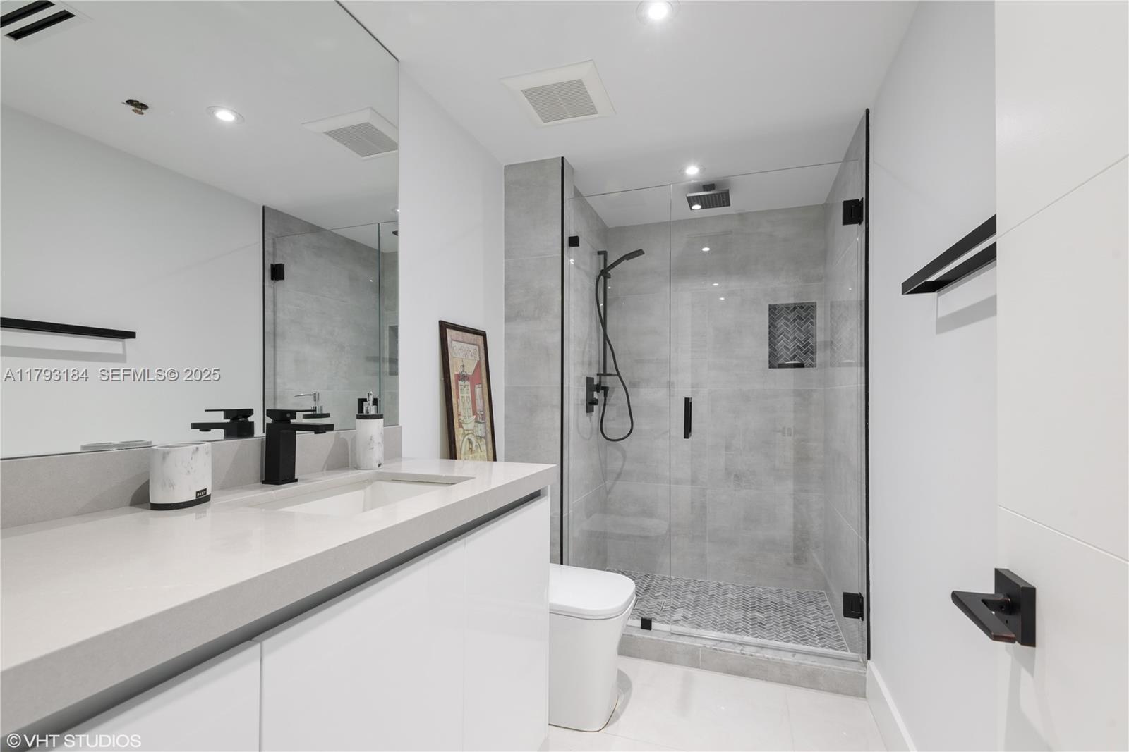 TURNBERRY ISLE CONDO - Residential