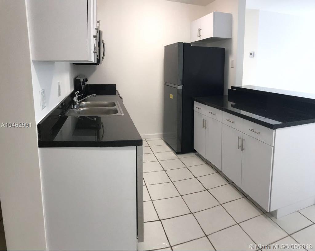 ROYAL PALMS PARK SEC 2 - Residential