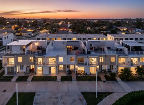 Photo of 25874 SW 139th Ct, Homestead, FL 33032 (MLS # A11955975)