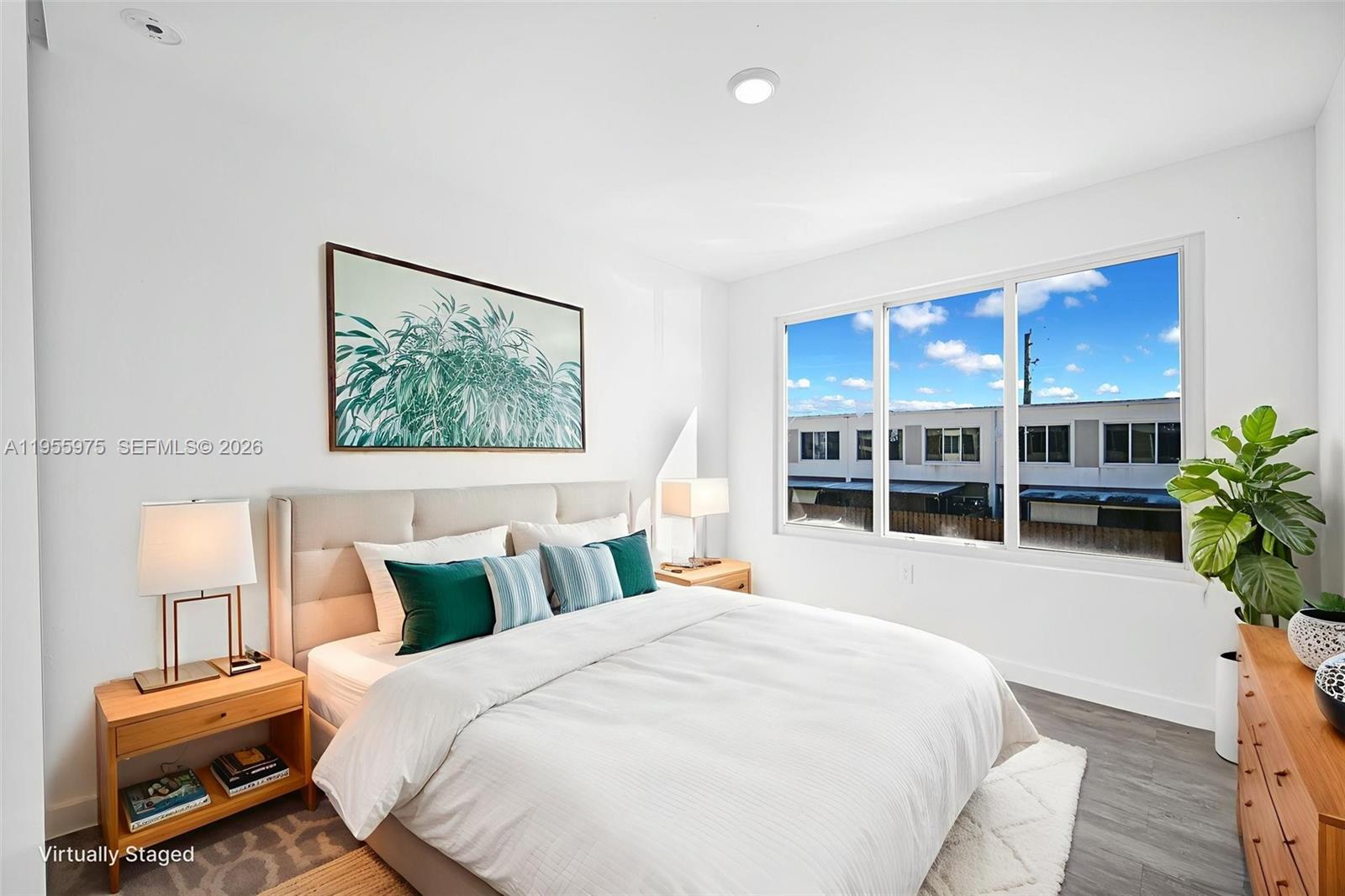 PARADISE GARDENS - Residential