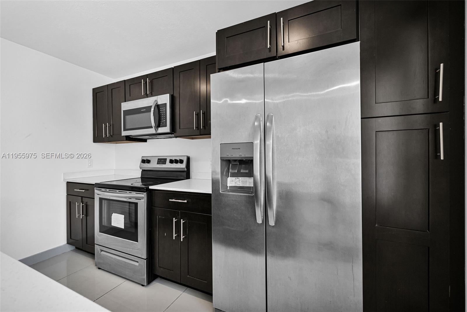 PARADISE GARDENS - Residential