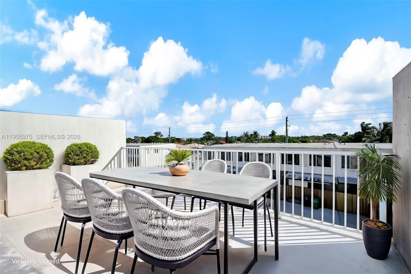 PARADISE GARDENS - Residential