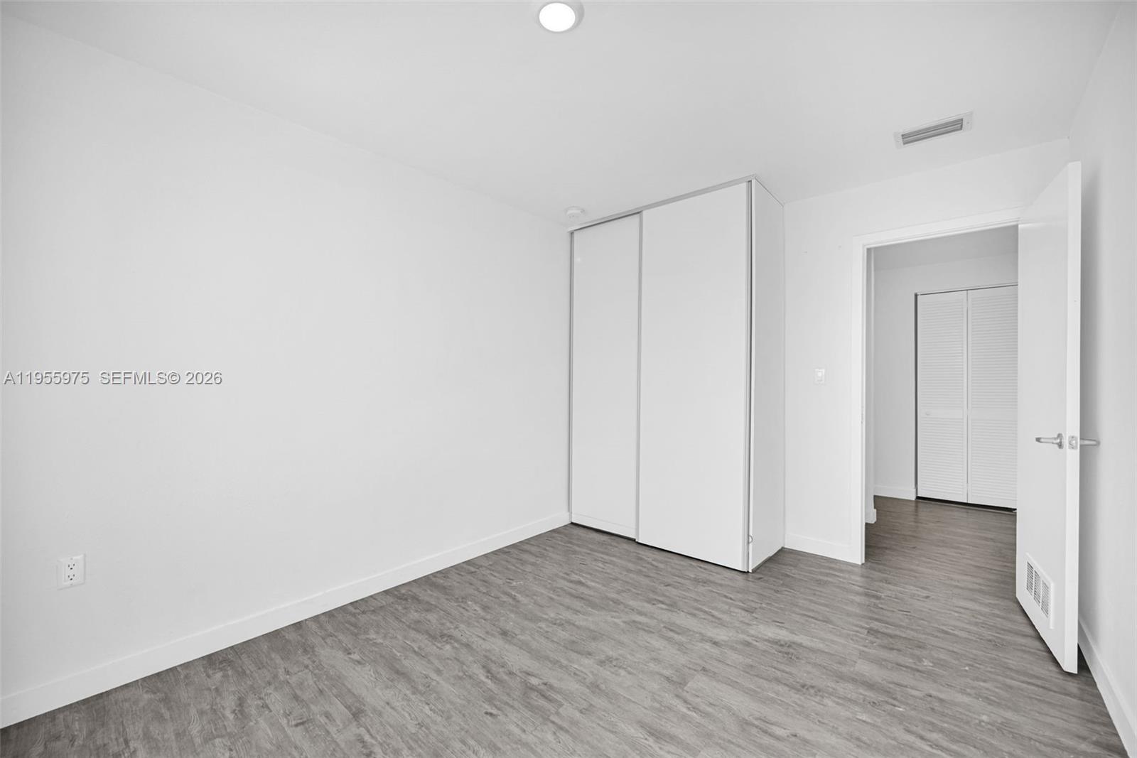 PARADISE GARDENS - Residential