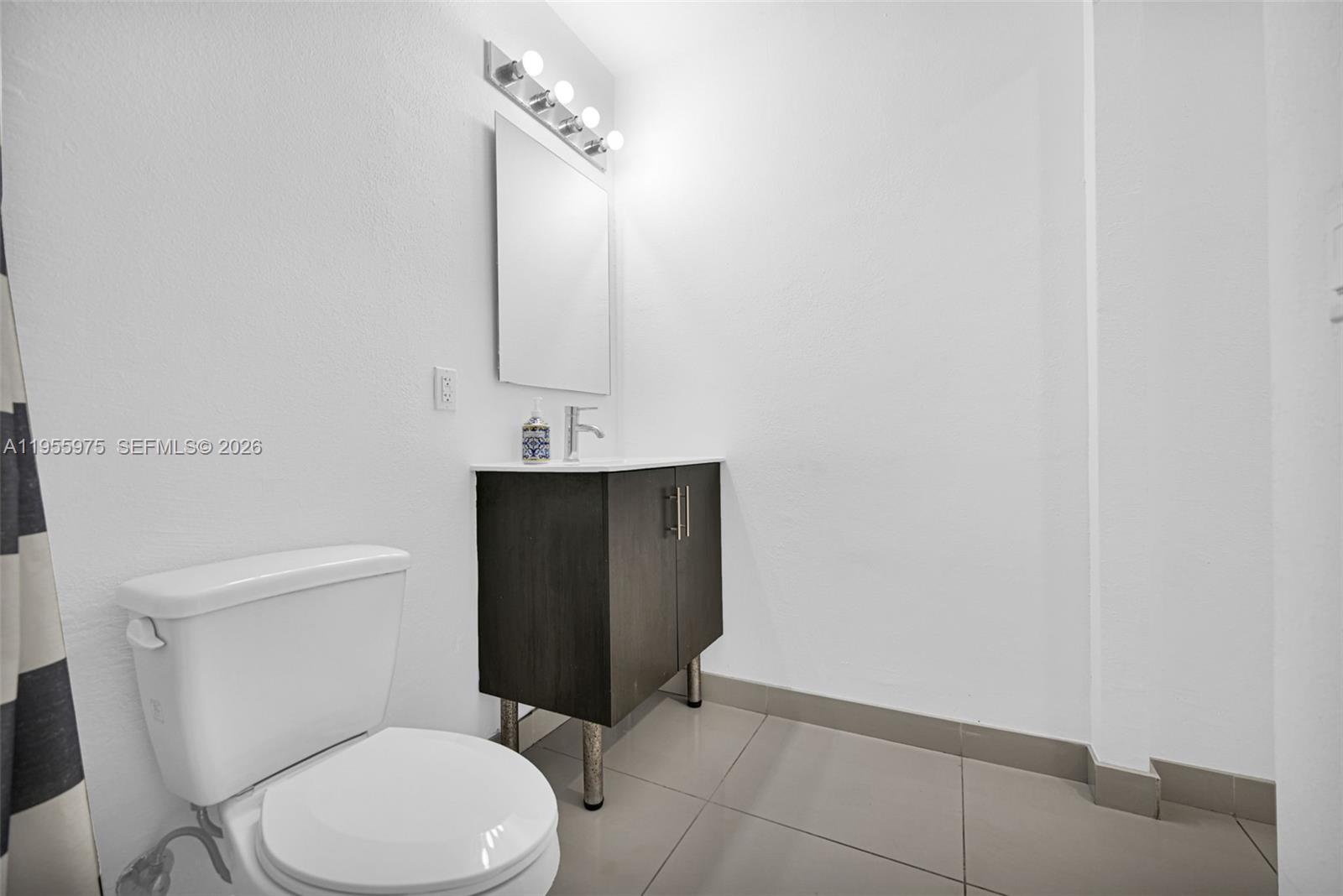 PARADISE GARDENS - Residential