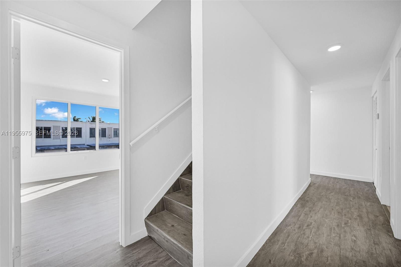 PARADISE GARDENS - Residential