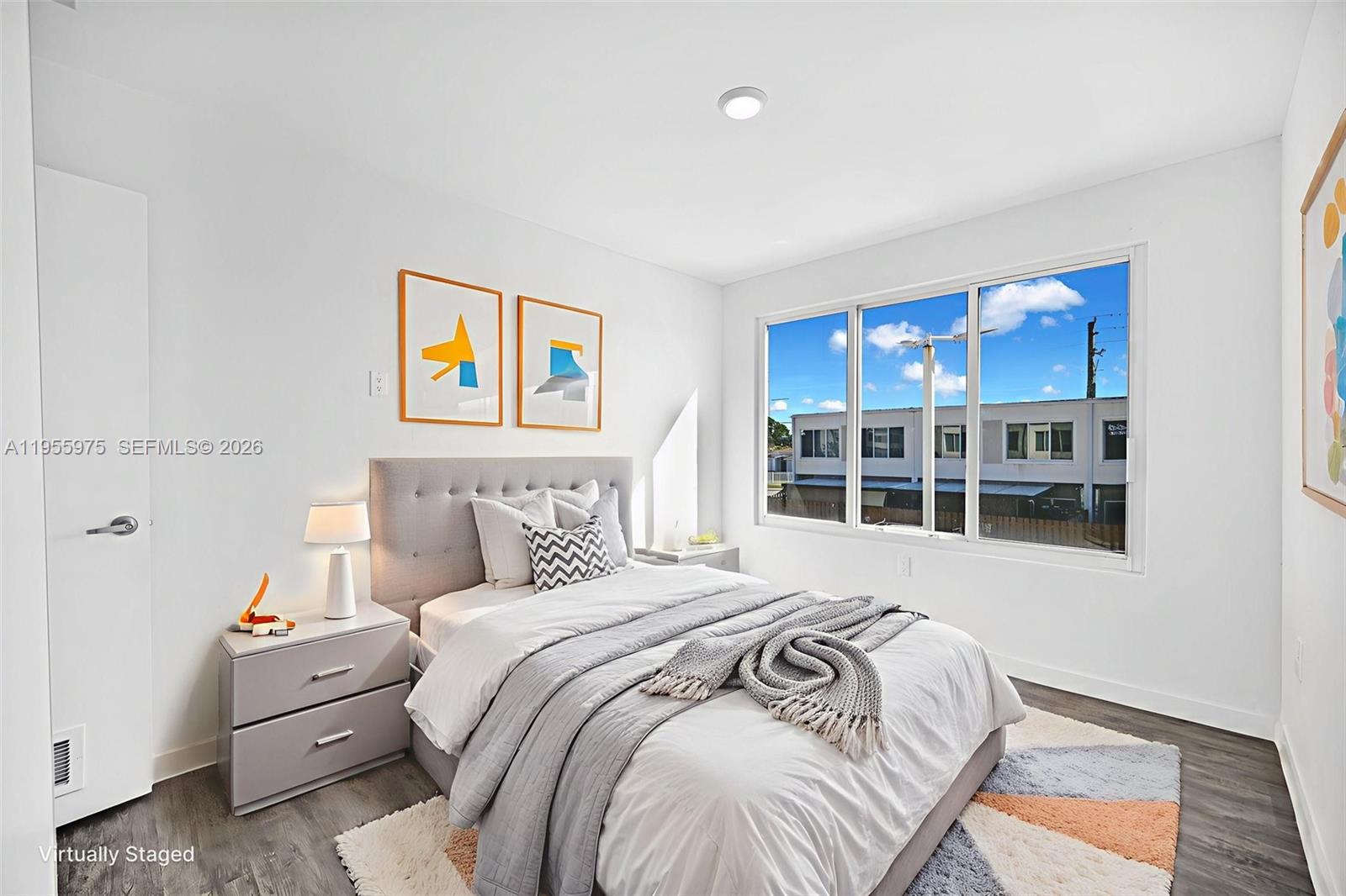 PARADISE GARDENS - Residential