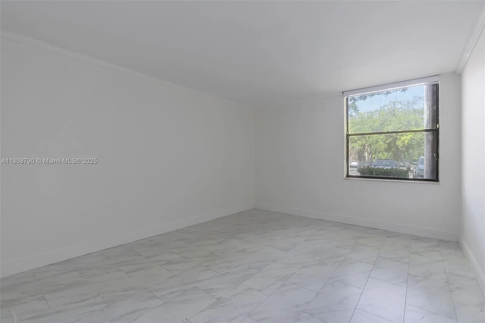 Miami, Florida 33186, United States, 2 Bedrooms Bedrooms, ,2 BathroomsBathrooms,Residential,Active,136643