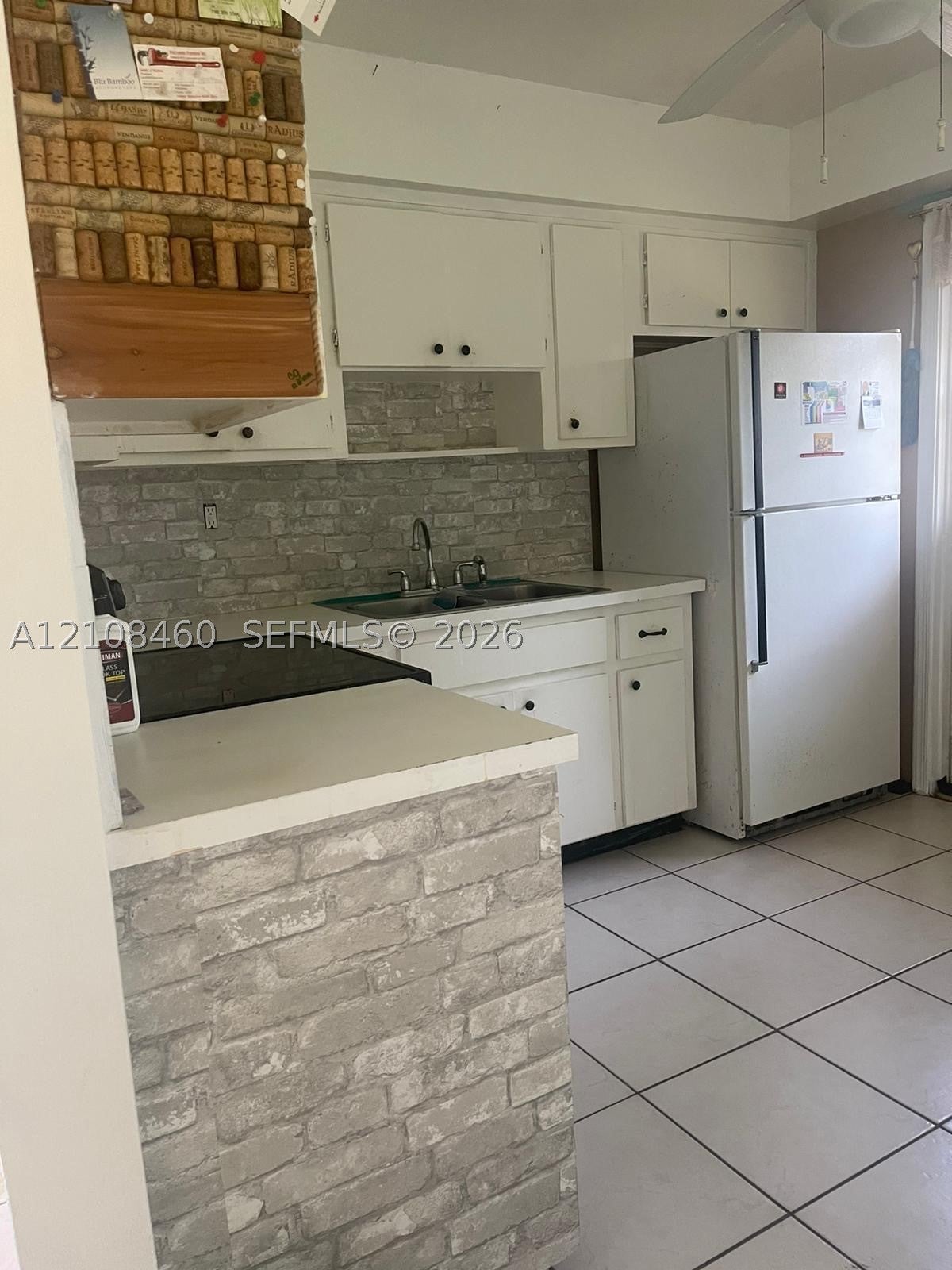 View photos, virtual tours, details... 138 SE 2nd Ave