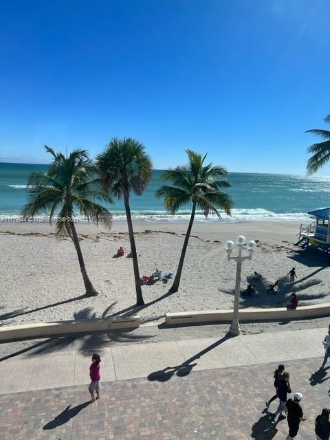 WINDSWEPT CLUB CONDO - Residential