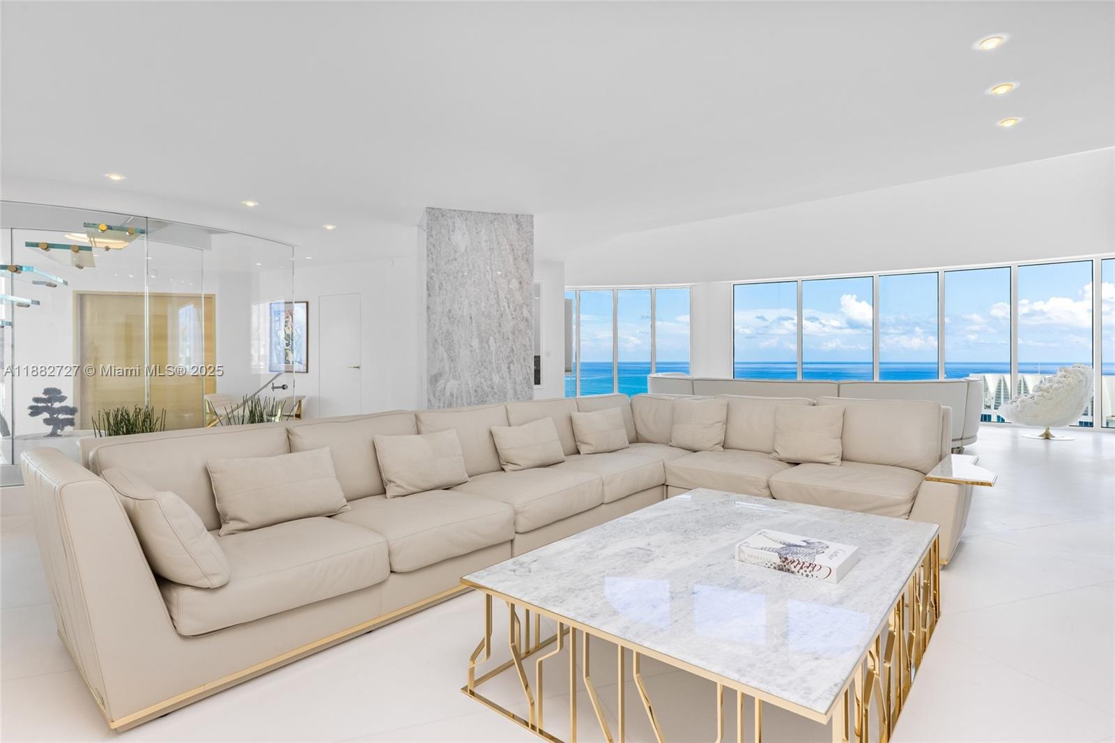 PORTOFINO TOWER CONDO - Residential
