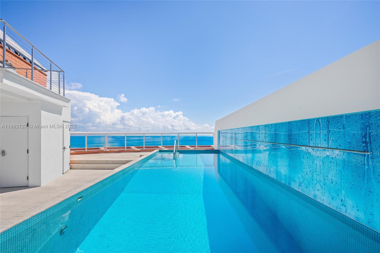 PORTOFINO TOWER CONDO - Residential