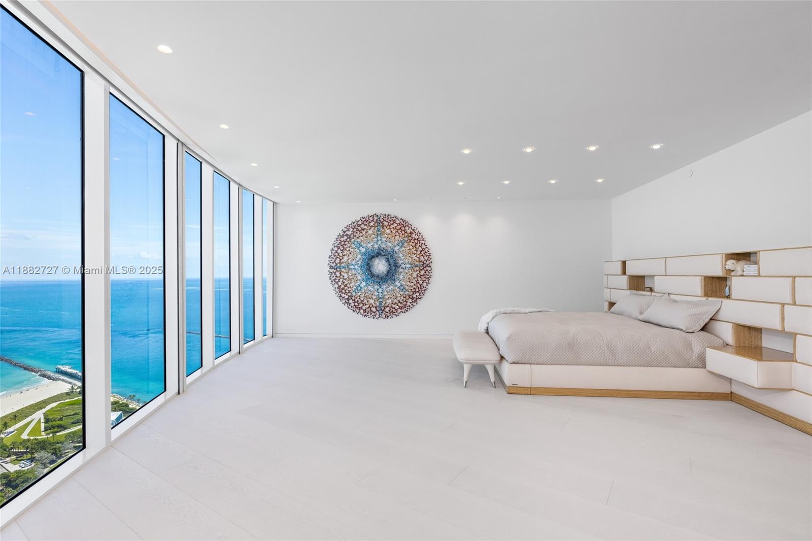 PORTOFINO TOWER CONDO - Residential