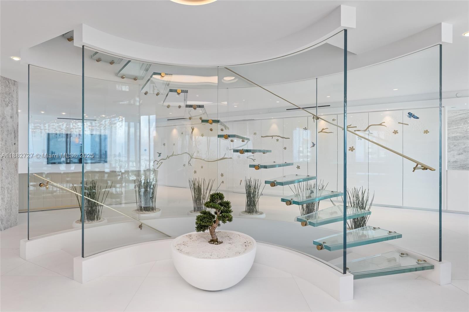 PORTOFINO TOWER CONDO - Residential