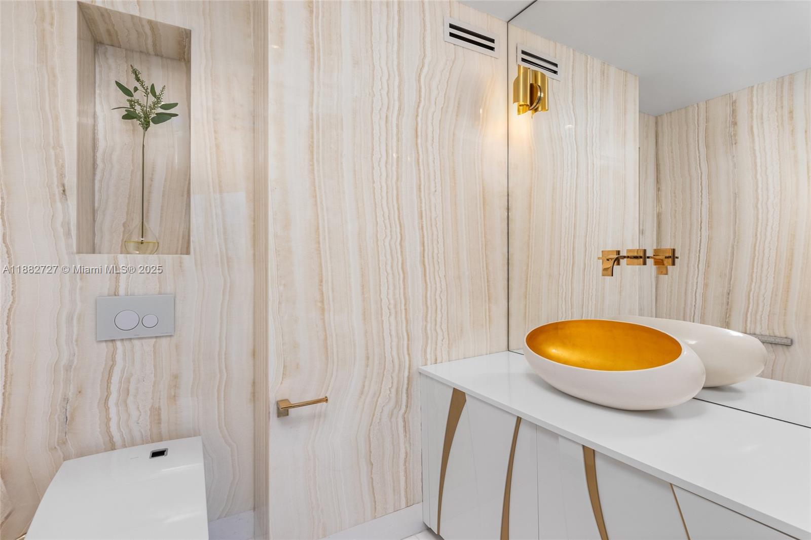 PORTOFINO TOWER CONDO - Residential