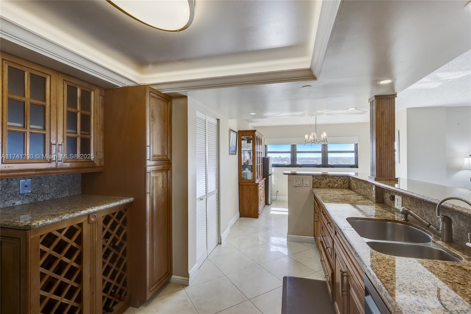 Tower at Port Royale - Residential