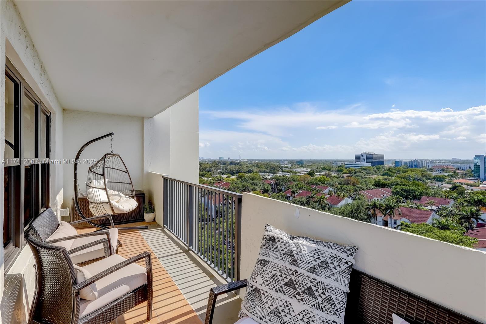 Tower at Port Royale - Residential