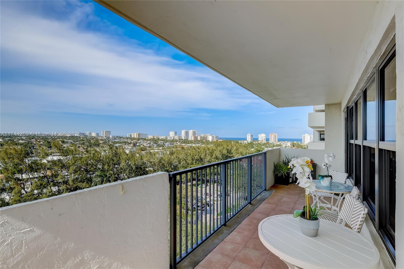 Tower at Port Royale - Residential