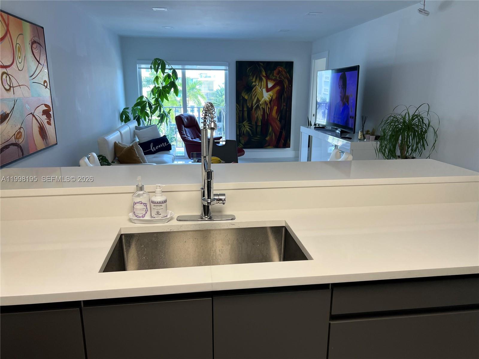 CLINTON CONDO - Residential