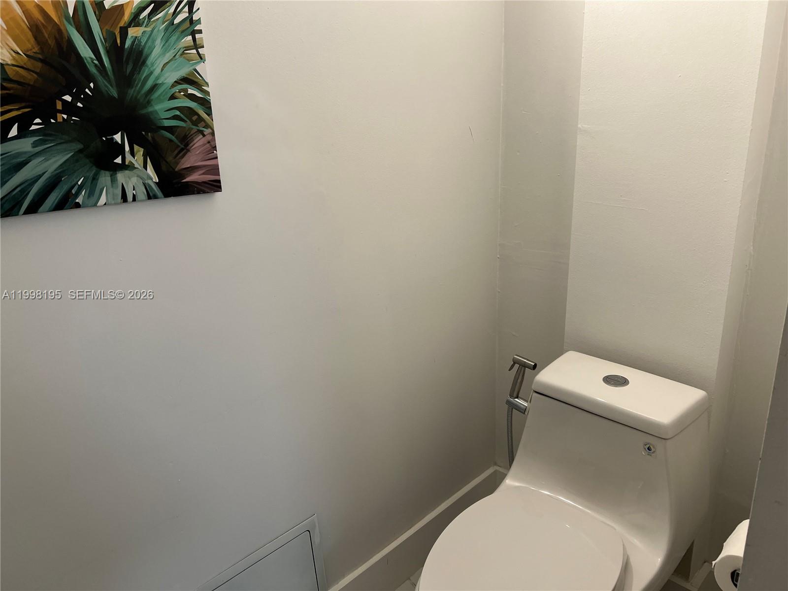 CLINTON CONDO - Residential