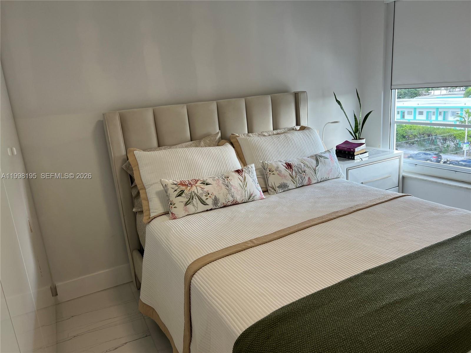 CLINTON CONDO - Residential